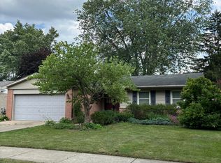 15238 Inbrook Dr, Plymouth, MI 48170
