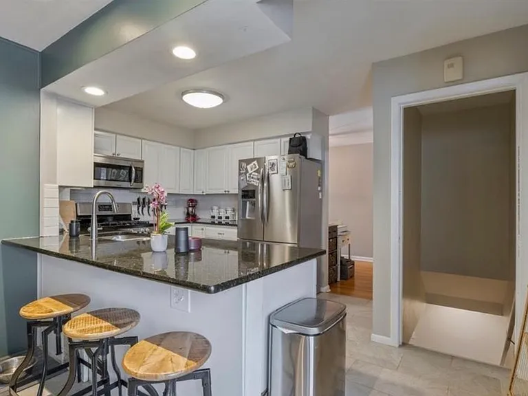 5516 France Ave S #2 — Photo 3