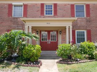 923 S Colonial Ct APT D, Indian Harbour Beach, FL 32937