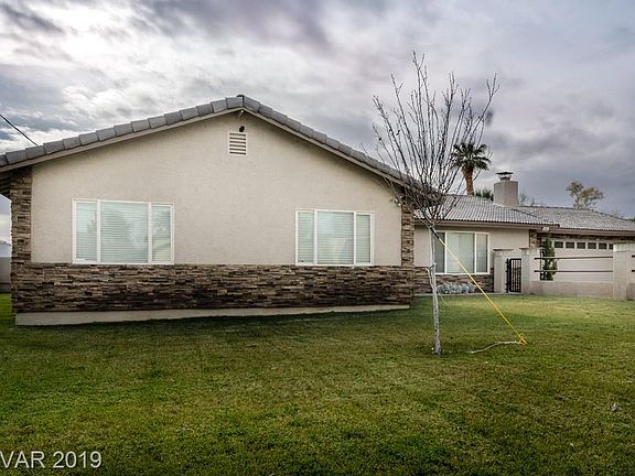 4th image of 8735 W Hammer Ln