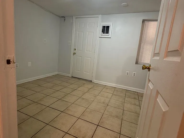 45 Rhode Island Ave NW — Photo 10