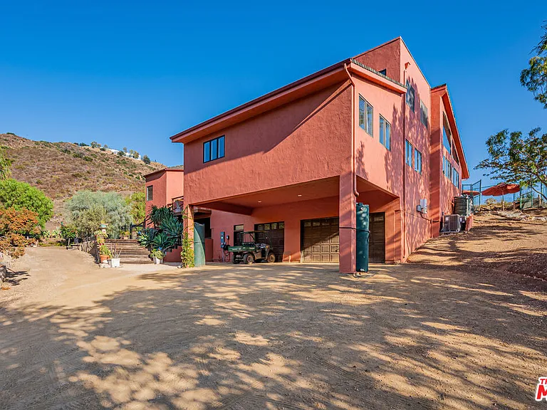 34136 Mulholland Hwy — Photo 57