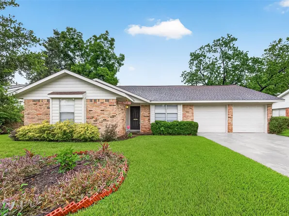 5921 Ariel St, Houston, TX 77074