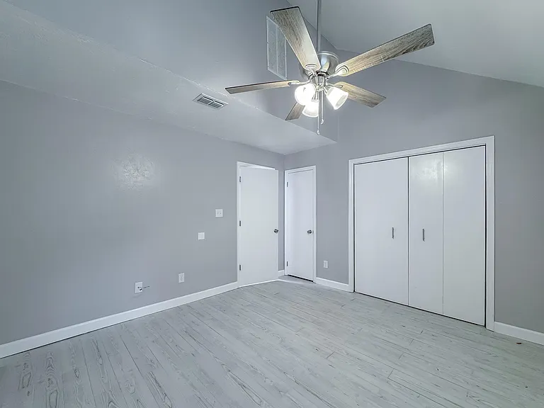 934 S Lipona Rd — Photo 20