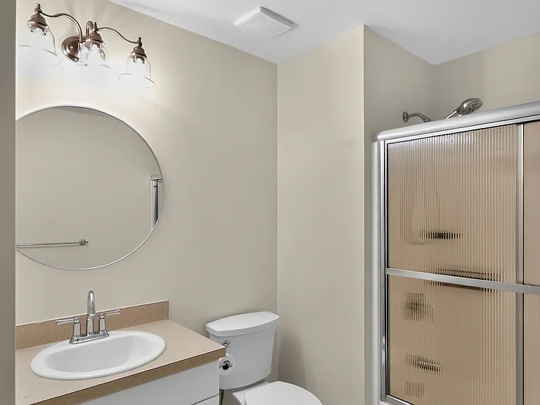 574 Beachway Ave — Photo 18