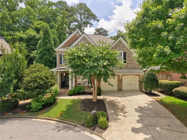 4047 Newhaven Cir, Atlanta, GA 30319