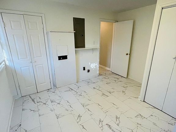 5th image of 1954 Neptune Dr