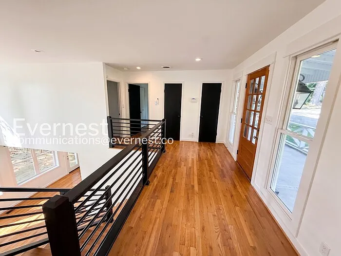 112 Crest Dr — Photo 10