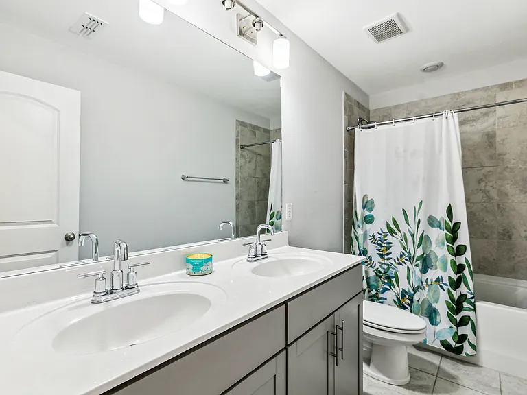 5533 Mulligan Ct — Photo 16