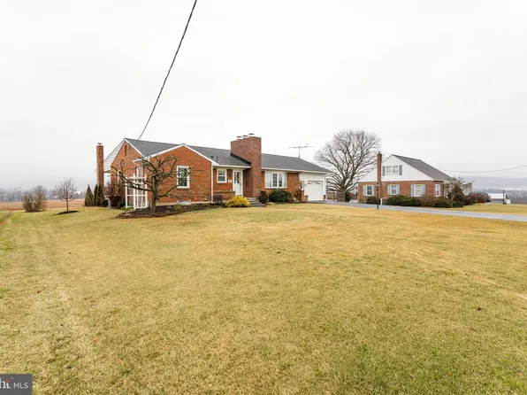 95 Swamp Bridge Rd, Denver, PA 17517