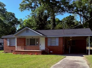 2832 Horseshoe Dr, Macon, GA 31211
