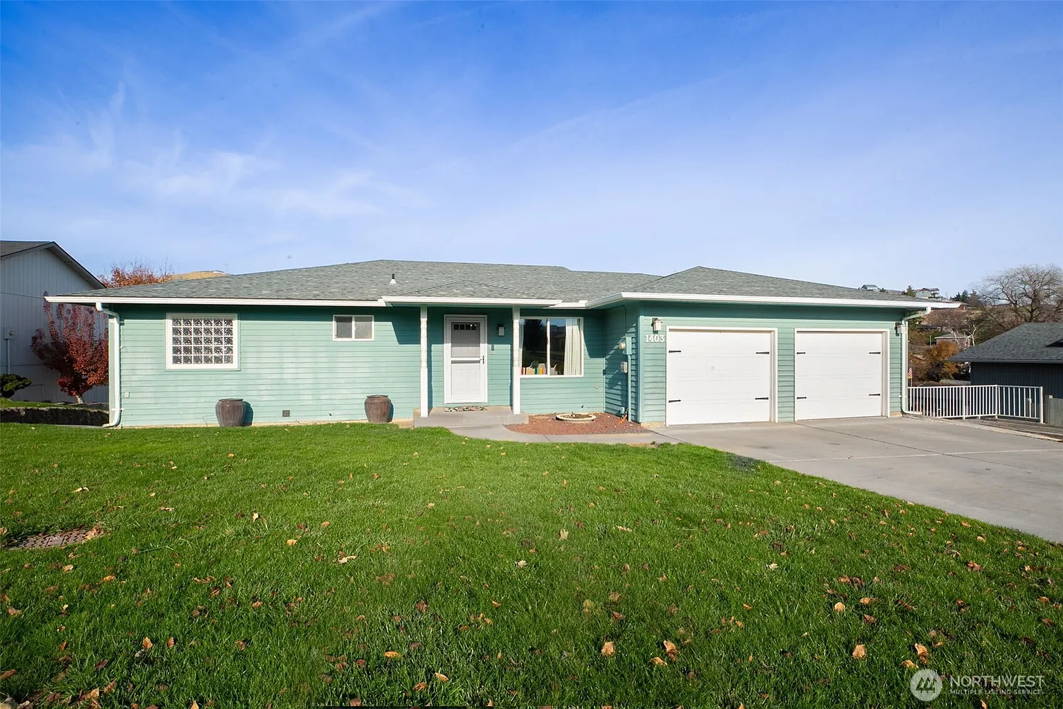 1403 W CHERRY Avenue photo 1