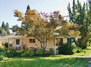 18 Redondo Ct, Saint Helena, CA 94574
