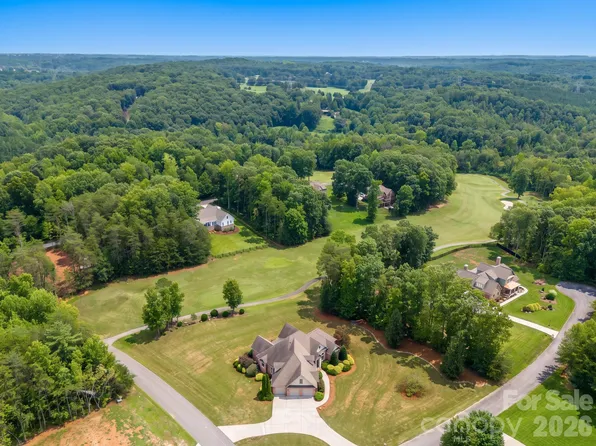 121 Cheyenne Ln, Statesville, NC 28677