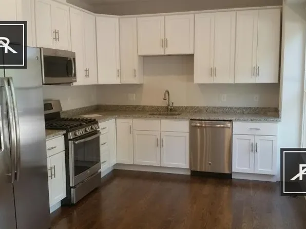 2046 Beacon St #2, Waban, MA 02468