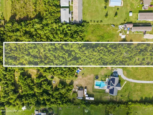 6600 Lois St, Panama City, FL 32404