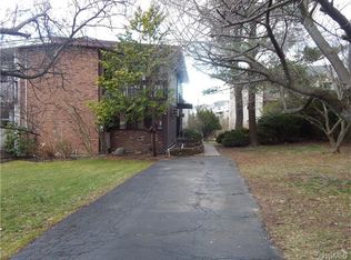 26 Jacaruso Dr, Spring Valley, NY 10977