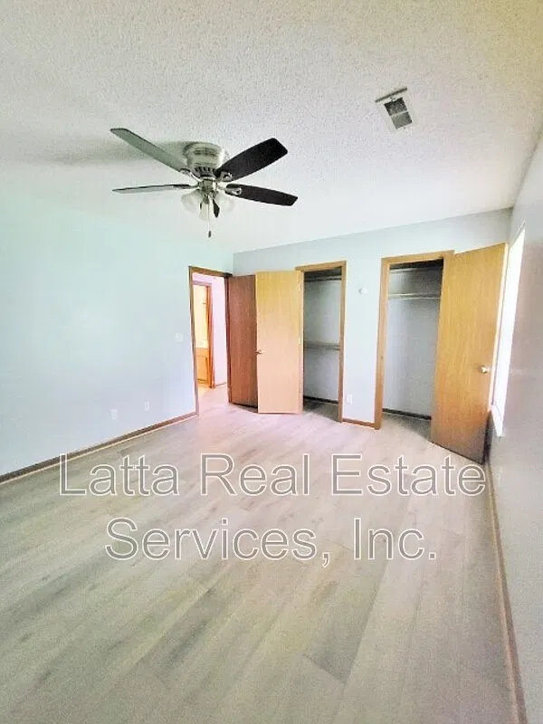 2 bed, 1.0 bath, 850 sqft, $875 — Photo 4