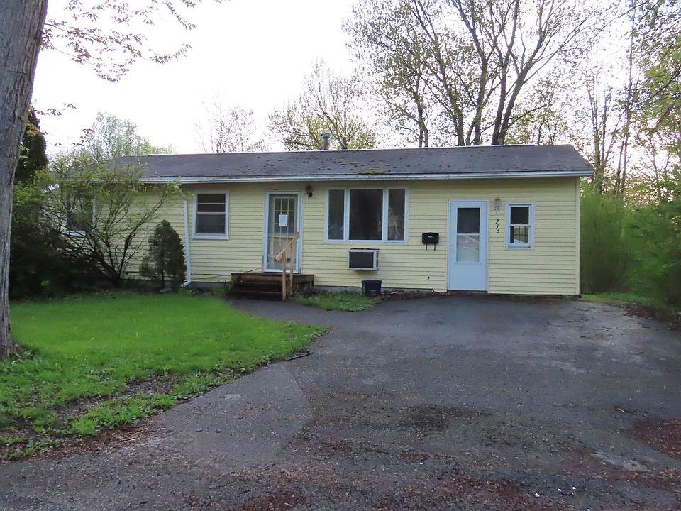 1st image of 216 McKinley St