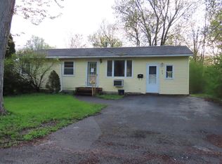 216 McKinley St, Minoa, NY 13116