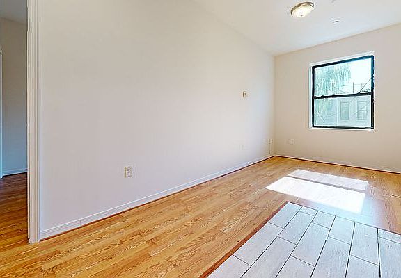 2nd image of 114 W 133rd St #3