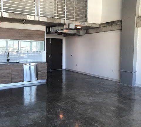 4th image of 1557 N Miami Ave #804A