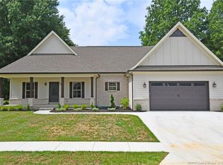 2318 Elk Pointe Blvd, Jeffersonville, IN 47130