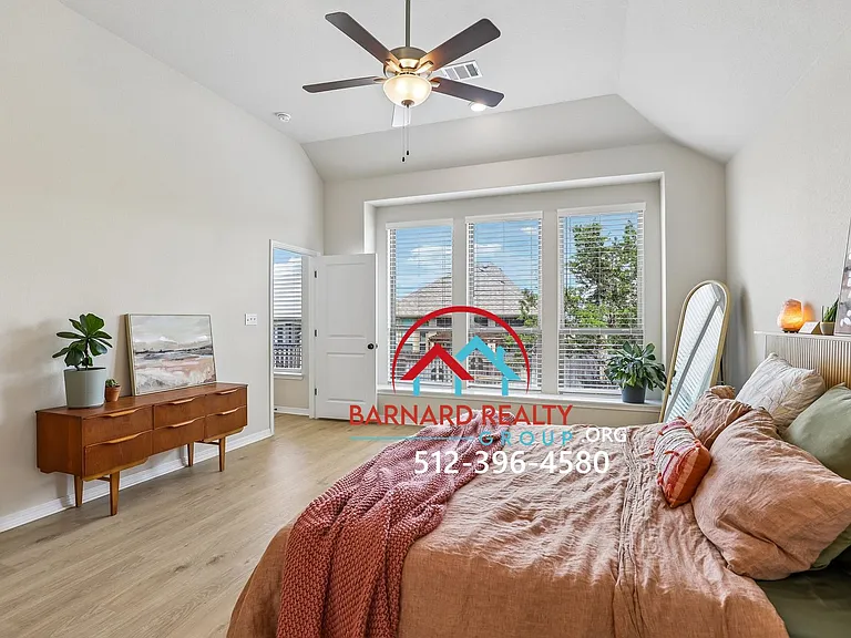 124 Fountain Grass Dr — Photo 19