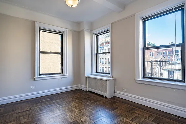 Rented by Metropolitan Equities | media 8