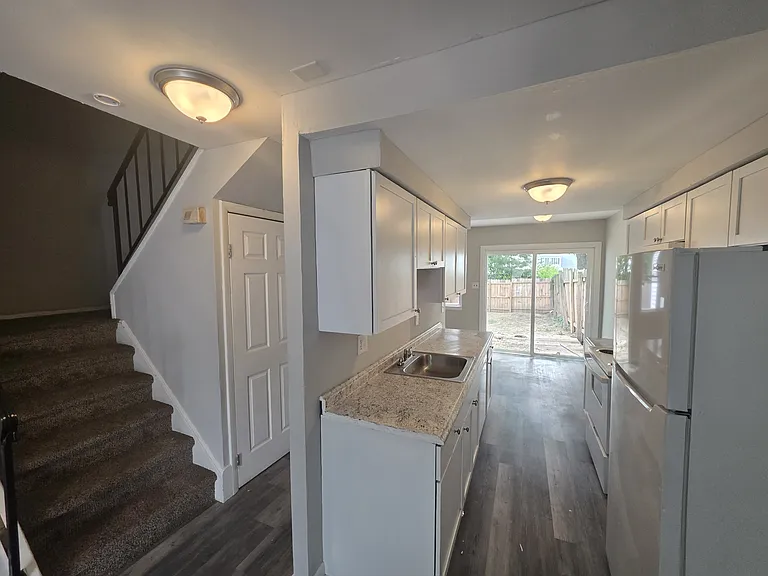 23 Palmer Pl — Photo 7