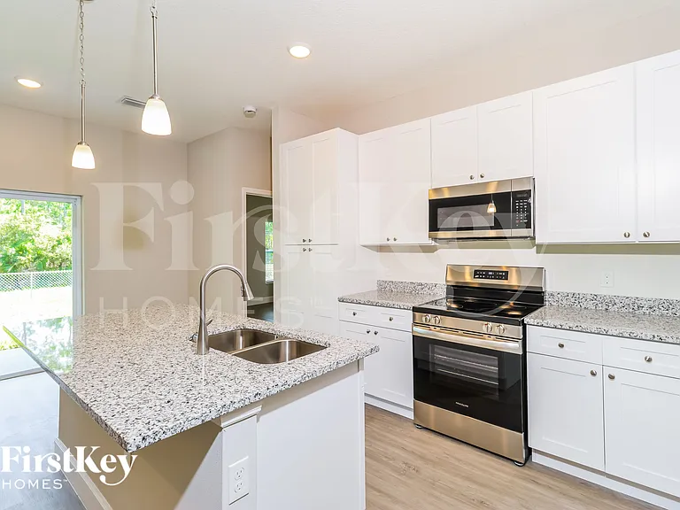 356 Garbelmann St SW — Photo 5