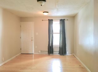 222 W Diamond St, Coatesville, PA 19320