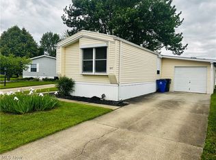 1517 Lady Anne, Streetsboro, OH 44241