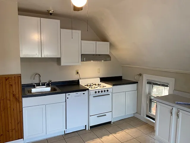 3029 Aldrich Ave S #2 — Photo 9