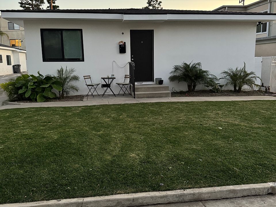 1st image of 432 Ivy St