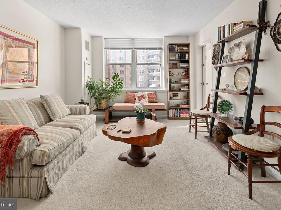 1st image of 900 N Taylor St APT 622