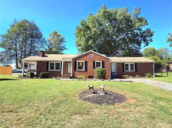 5600 Germanton Rd, Winston Salem, NC 27105