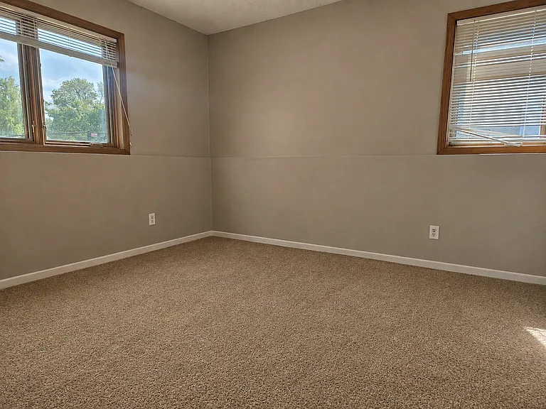 3rd bedroom - downstairs