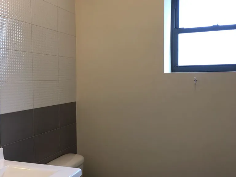 4053 N Leavitt St #2N — Photo 8