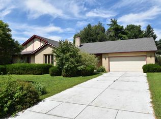 2101 Walnut Hill Park Dr, Columbus, OH 43232