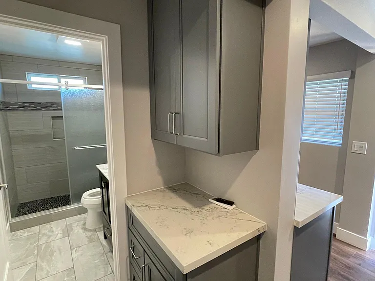 3128 Grim Ave — Photo 7