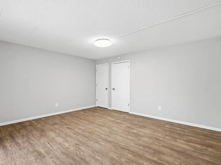 315 Foxfire Dr — Photo 4