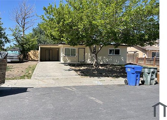 1st image of 31 Wharf Dr