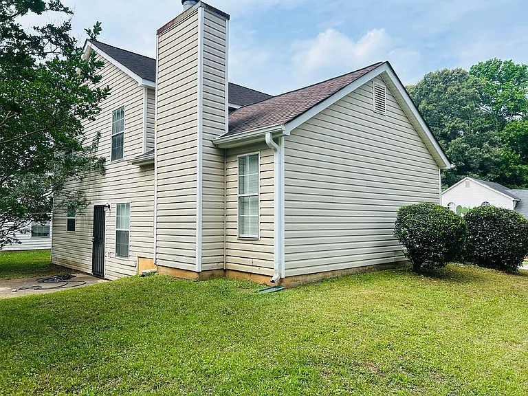 7018 New Dale Rd — Photo 3