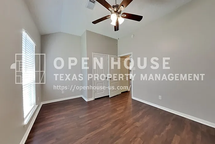 18414 Polo Meadow Dr — Photo 14