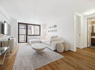 515 East 72, New York, NY 10021