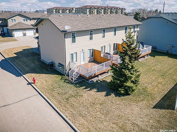 4th image of 515 Centennial Blvd #25
