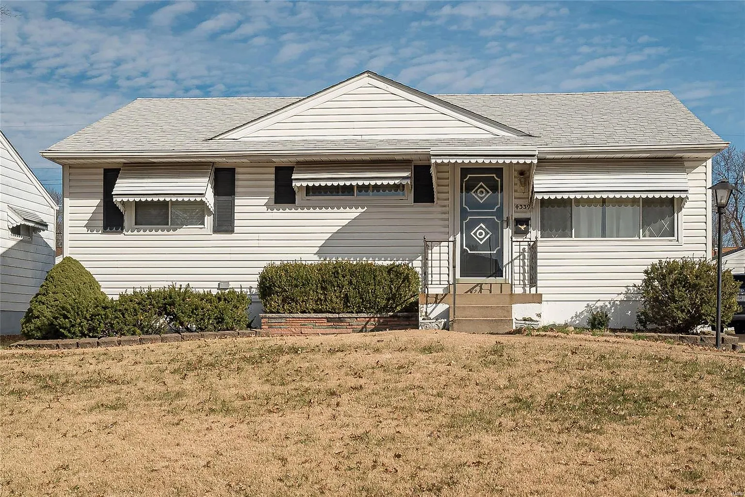 4339 Fatima Dr photo 1