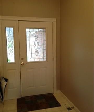 3rd image of 4865 Lincoln Pointe Dr