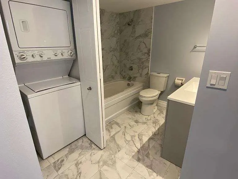 150 Dunlop St E #810 — Photo 12